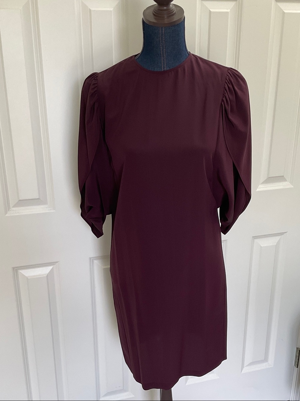 Stella McCartney 100% silk petal sleeve dress NWOT